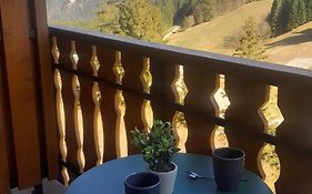 Appartement vu sur la montagne